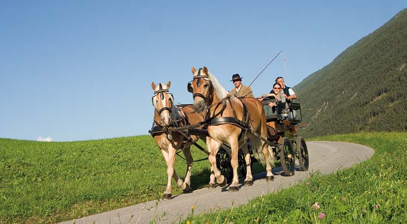 ©Imst Tourismus Kutschenfahrt - Wochenprogramm